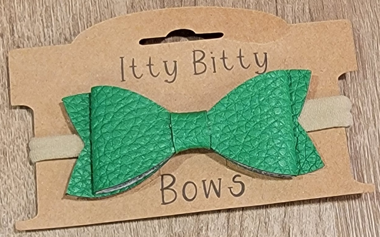 Green Pebbled Leather Nylon Bow